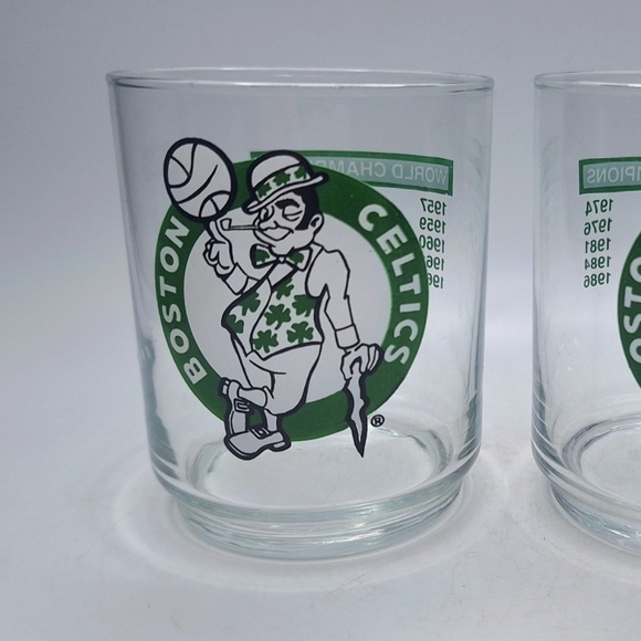 2 Vintage 1986 Boston Celtics NBA World Champions 4" Drinking Glass by Mobil - Picture 1 of 5
